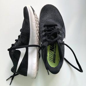 Nike Free Running Shoes